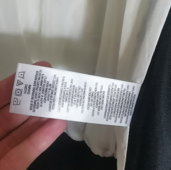 Calvin Klein Performance White Windbreaker Vest - Picture 8 of 12